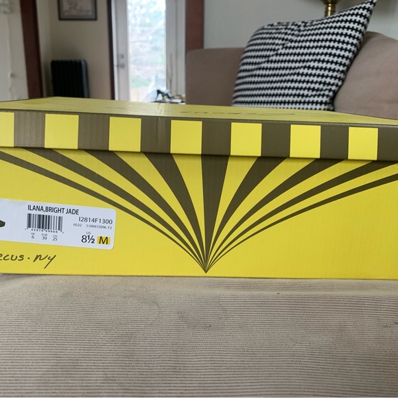 Circus NY by Sam Edelman New Still in Box never worn. Green Sequin Sparkly Boots - Picture 9 of 11